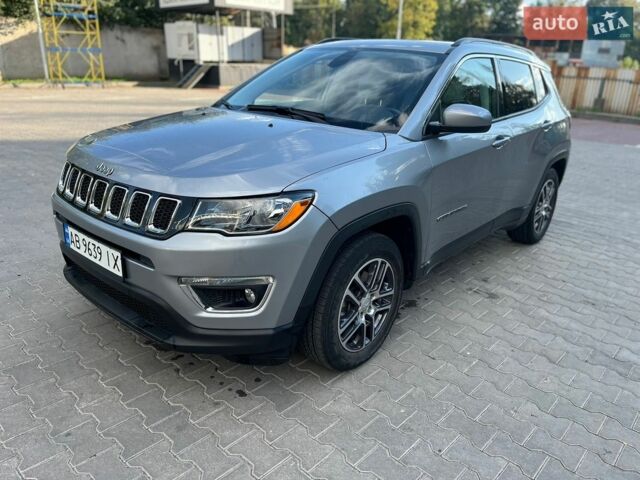 Сірий Джип Compass, об'ємом двигуна 2.36 л та пробігом 50 тис. км за 15700 $, фото 1 на Automoto.ua