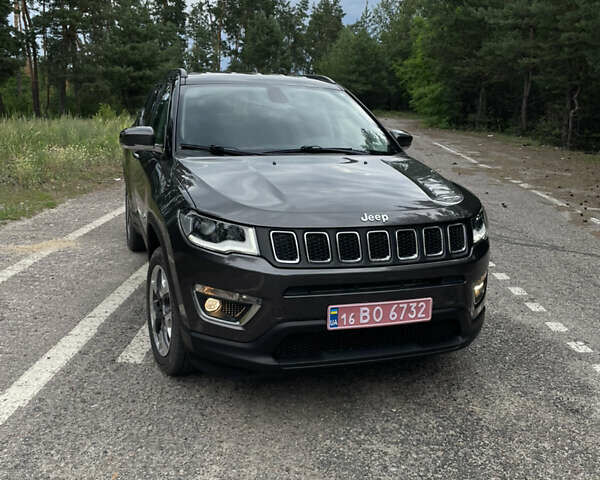 Сірий Джип Compass, об'ємом двигуна 2.4 л та пробігом 126 тис. км за 16000 $, фото 1 на Automoto.ua