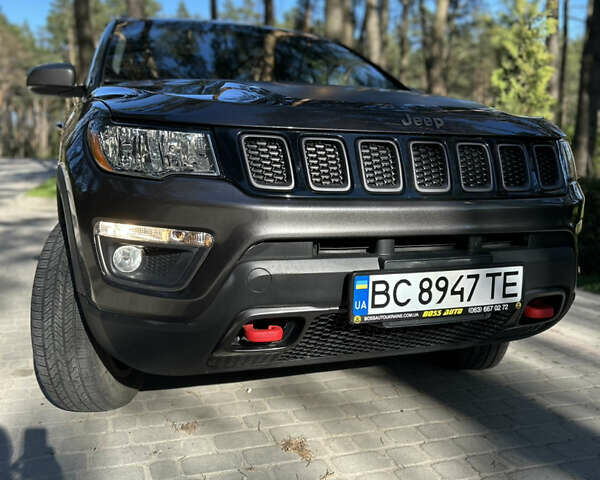 Серый Джип Компас, объемом двигателя 2.36 л и пробегом 88 тыс. км за 16700 $, фото 1 на Automoto.ua