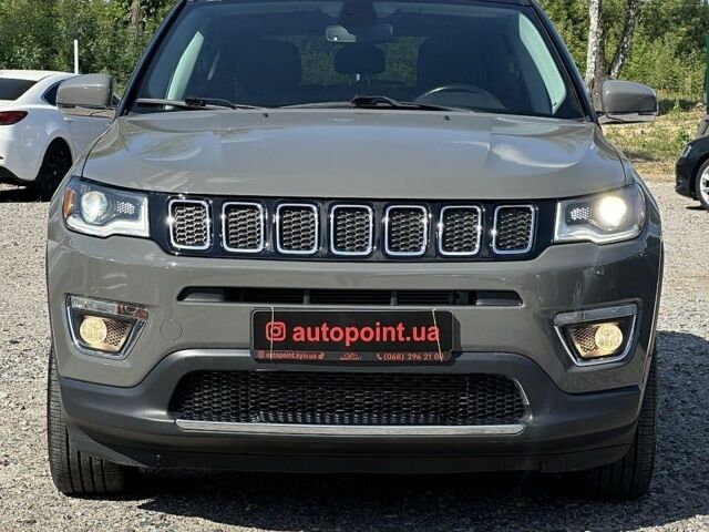 Серый Джип Компас, объемом двигателя 2.4 л и пробегом 139 тыс. км за 16700 $, фото 1 на Automoto.ua