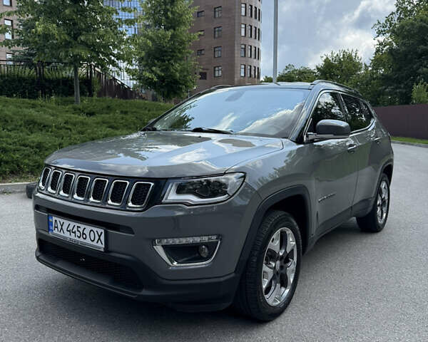Серый Джип Компас, объемом двигателя 2.4 л и пробегом 95 тыс. км за 18100 $, фото 1 на Automoto.ua