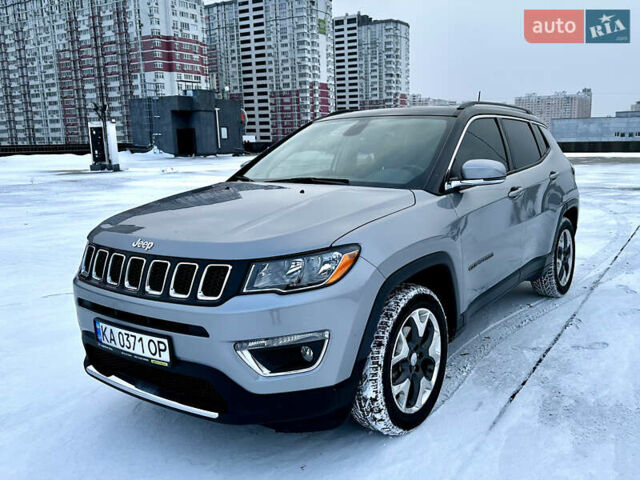 Сірий Джип Compass, об'ємом двигуна 2.36 л та пробігом 189 тис. км за 16800 $, фото 1 на Automoto.ua