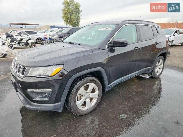 Серый Джип Компас, объемом двигателя 2.36 л и пробегом 92 тыс. км за 3200 $, фото 1 на Automoto.ua
