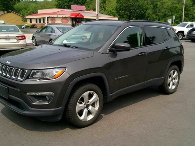 Сірий Джип Compass, об'ємом двигуна 2.4 л та пробігом 31 тис. км за 9200 $, фото 1 на Automoto.ua