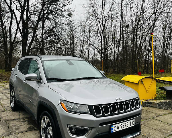 Сірий Джип Compass, об'ємом двигуна 2.36 л та пробігом 137 тис. км за 18100 $, фото 1 на Automoto.ua