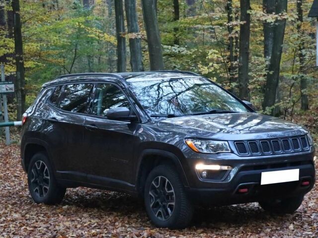 Сірий Джип Compass, об'ємом двигуна 2.4 л та пробігом 69 тис. км за 12700 $, фото 1 на Automoto.ua