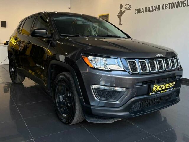 Серый Джип Компас, объемом двигателя 2.4 л и пробегом 89 тыс. км за 18500 $, фото 1 на Automoto.ua