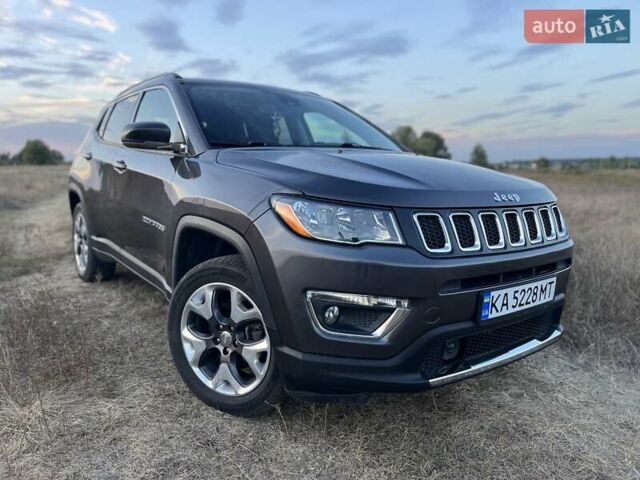 Сірий Джип Compass, об'ємом двигуна 2.36 л та пробігом 52 тис. км за 17000 $, фото 1 на Automoto.ua