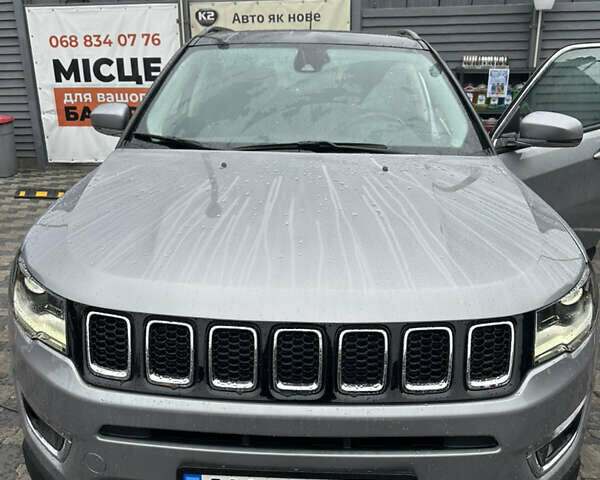 Серый Джип Компас, объемом двигателя 2.36 л и пробегом 80 тыс. км за 18800 $, фото 1 на Automoto.ua