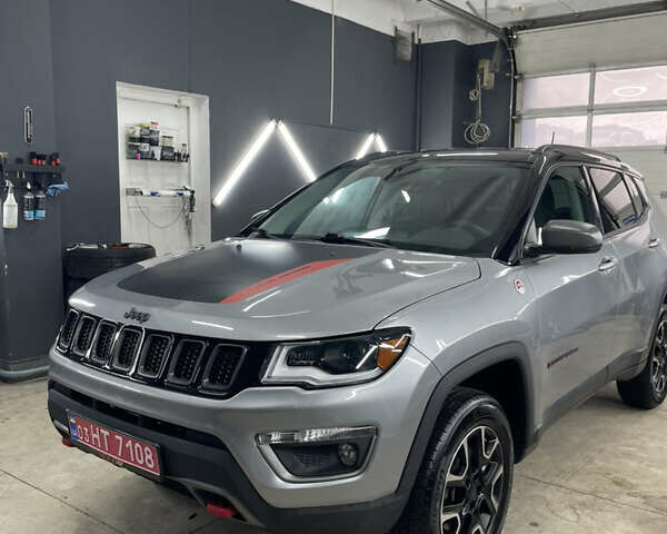 Сірий Джип Compass, об'ємом двигуна 2.4 л та пробігом 104 тис. км за 17900 $, фото 1 на Automoto.ua