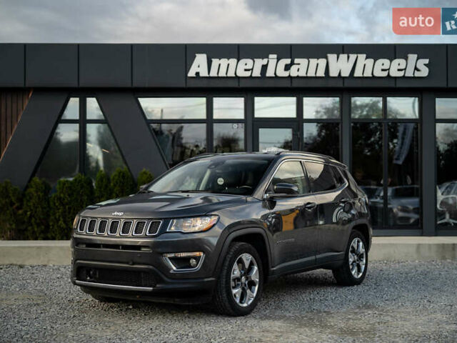 Серый Джип Компас, объемом двигателя 2.36 л и пробегом 108 тыс. км за 17900 $, фото 1 на Automoto.ua