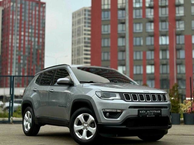 Серый Джип Компас, объемом двигателя 2.4 л и пробегом 128 тыс. км за 17800 $, фото 1 на Automoto.ua