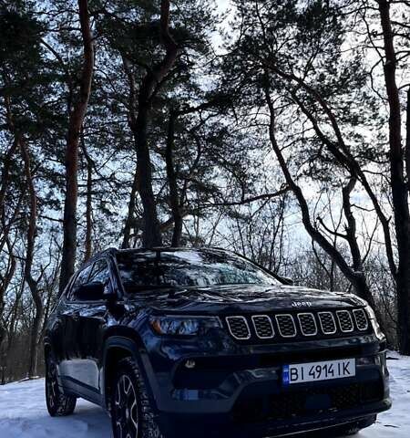 Серый Джип Компас, объемом двигателя 2.36 л и пробегом 90 тыс. км за 16999 $, фото 1 на Automoto.ua