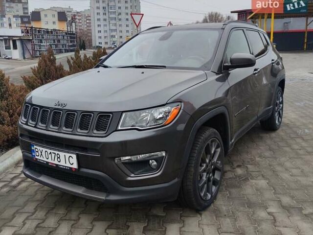 Сірий Джип Compass, об'ємом двигуна 2.36 л та пробігом 90 тис. км за 17900 $, фото 1 на Automoto.ua