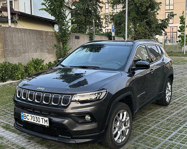 Сірий Джип Compass, об'ємом двигуна 2.36 л та пробігом 20 тис. км за 18000 $, фото 1 на Automoto.ua