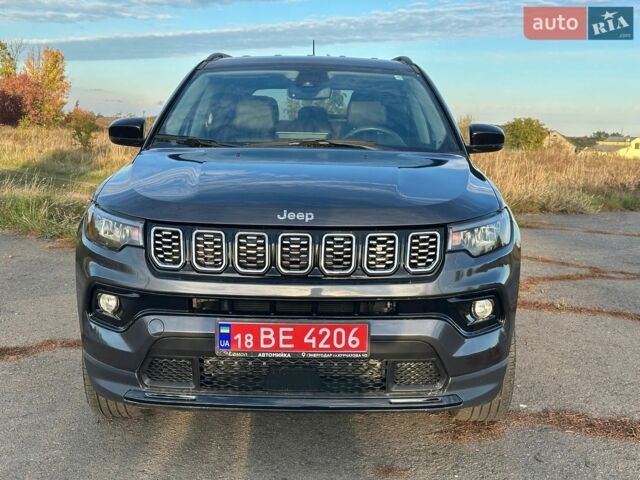 Сірий Джип Compass, об'ємом двигуна 2.36 л та пробігом 28 тис. км за 19000 $, фото 1 на Automoto.ua