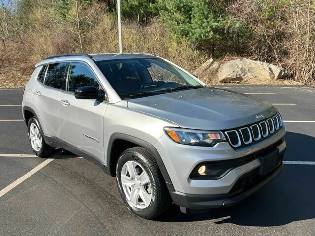 Сірий Джип Compass, об'ємом двигуна 2.4 л та пробігом 18 тис. км за 14000 $, фото 1 на Automoto.ua