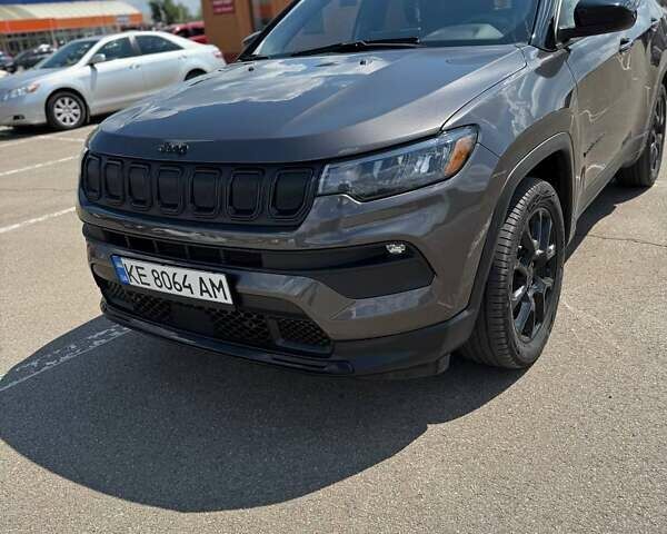 Сірий Джип Compass, об'ємом двигуна 2.36 л та пробігом 41 тис. км за 17800 $, фото 1 на Automoto.ua