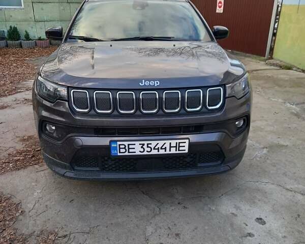 Сірий Джип Compass, об'ємом двигуна 2.36 л та пробігом 52 тис. км за 18700 $, фото 1 на Automoto.ua