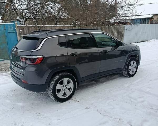 Серый Джип Компас, объемом двигателя 2.4 л и пробегом 25 тыс. км за 19500 $, фото 1 на Automoto.ua