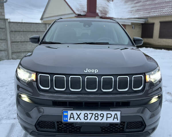 Сірий Джип Compass, об'ємом двигуна 2.36 л та пробігом 69 тис. км за 19800 $, фото 1 на Automoto.ua