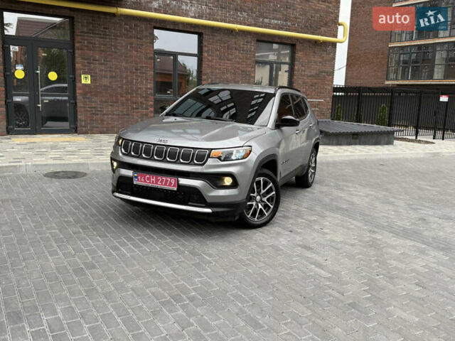 Сірий Джип Compass, об'ємом двигуна 2.36 л та пробігом 47 тис. км за 20600 $, фото 1 на Automoto.ua