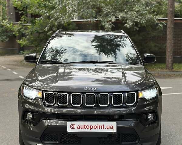 Сірий Джип Compass, об'ємом двигуна 2 л та пробігом 88 тис. км за 23200 $, фото 1 на Automoto.ua