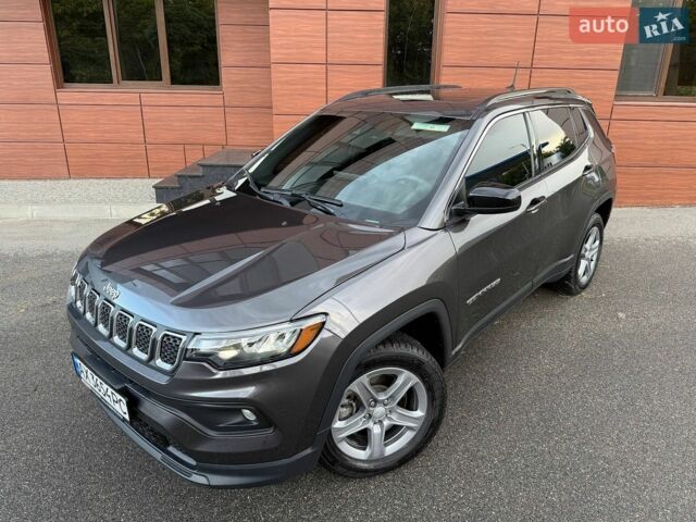 Сірий Джип Compass, об'ємом двигуна 2 л та пробігом 58 тис. км за 20000 $, фото 1 на Automoto.ua