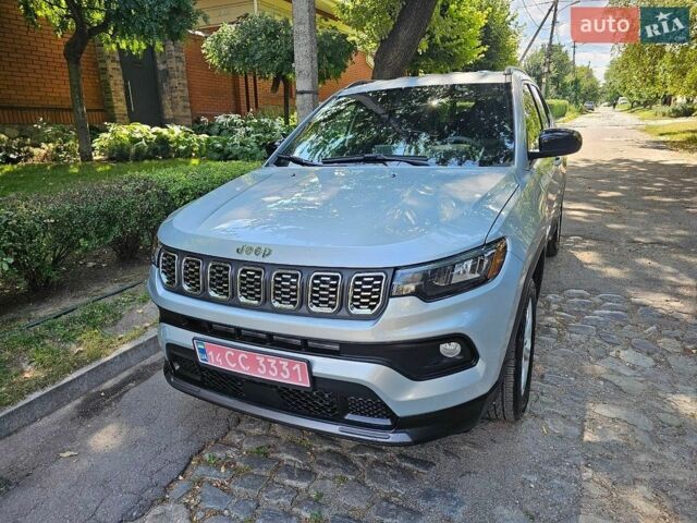 Сірий Джип Compass, об'ємом двигуна 2 л та пробігом 9 тис. км за 18800 $, фото 1 на Automoto.ua