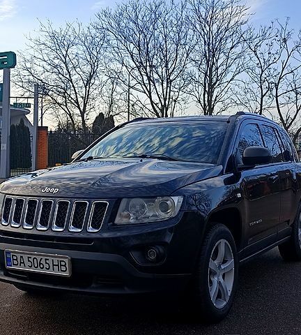 Синий Джип Компас, объемом двигателя 2.2 л и пробегом 245 тыс. км за 11000 $, фото 1 на Automoto.ua