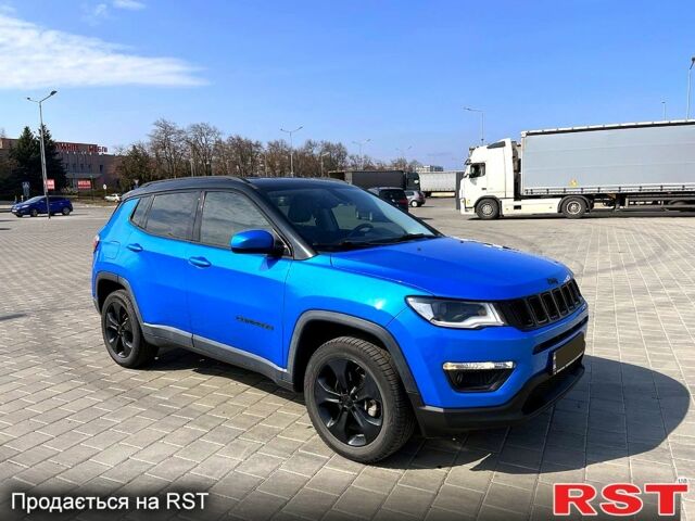 Синій Джип Compass, об'ємом двигуна 2.4 л та пробігом 153 тис. км за 14800 $, фото 1 на Automoto.ua