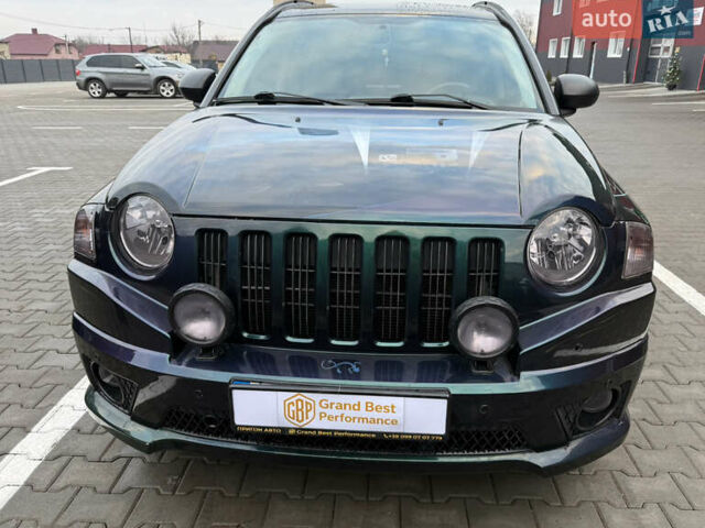 Зеленый Джип Компас, объемом двигателя 2.4 л и пробегом 240 тыс. км за 6800 $, фото 1 на Automoto.ua