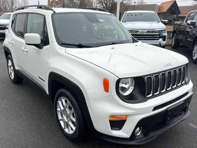 Белый Джип Другая, объемом двигателя 2.4 л и пробегом 32 тыс. км за 4000 $, фото 1 на Automoto.ua