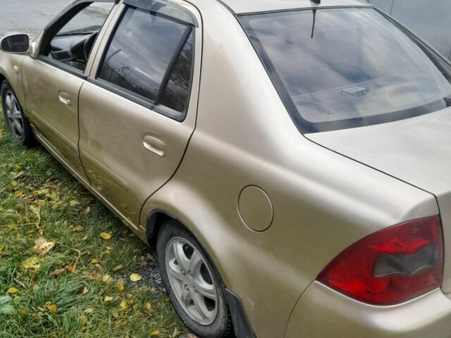 Бежевий Джип Інша, об'ємом двигуна 1.5 л та пробігом 162 тис. км за 2000 $, фото 1 на Automoto.ua