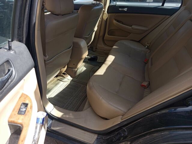 Чорний Джип Інша, об'ємом двигуна 2 л та пробігом 180 тис. км за 1500 $, фото 1 на Automoto.ua