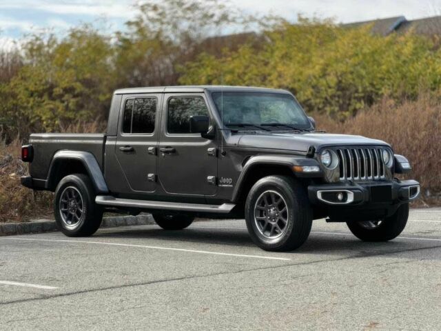 Сірий Джип Інша, об'ємом двигуна 3.6 л та пробігом 10 тис. км за 28900 $, фото 1 на Automoto.ua