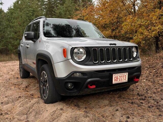 Серый Джип Другая, объемом двигателя 2.4 л и пробегом 199 тыс. км за 10800 $, фото 1 на Automoto.ua