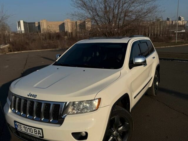 Білий Джип Grand Cherokee, об'ємом двигуна 3.6 л та пробігом 263 тис. км за 14499 $, фото 1 на Automoto.ua