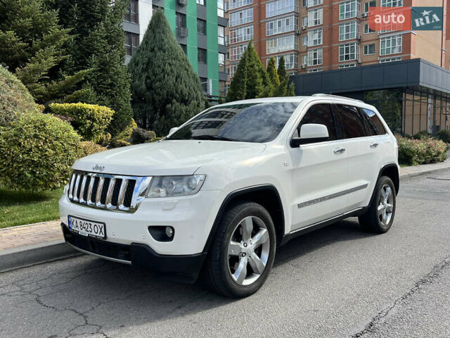 Белый Джип Гранд Чероки, объемом двигателя 2.99 л и пробегом 285 тыс. км за 12999 $, фото 1 на Automoto.ua