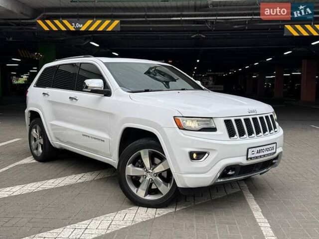 Білий Джип Grand Cherokee, об'ємом двигуна 2.99 л та пробігом 261 тис. км за 18990 $, фото 1 на Automoto.ua