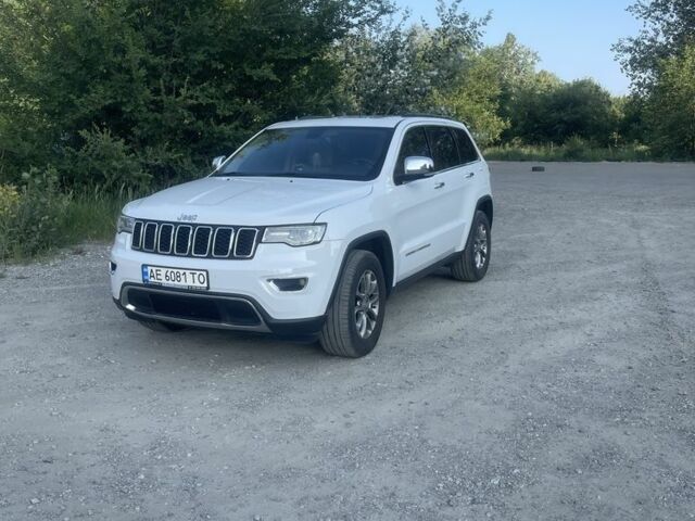 Джип Гранд Чероки 2014 в Днепре (Днепропетровске) на Automoto.ua Белый Джип Гранд Чероки, объемом двигателя 3.6 л и пробегом 164 тыс. км за 21000 $, фото 1 на Automoto.ua