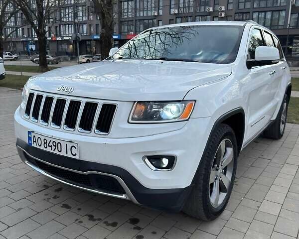 Белый Джип Гранд Чероки, объемом двигателя 2.99 л и пробегом 184 тыс. км за 20300 $, фото 1 на Automoto.ua