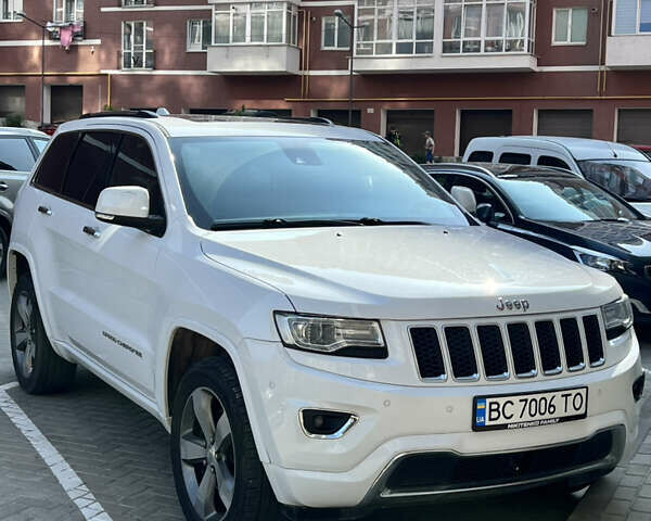 Белый Джип Гранд Чероки, объемом двигателя 2.99 л и пробегом 210 тыс. км за 21600 $, фото 1 на Automoto.ua