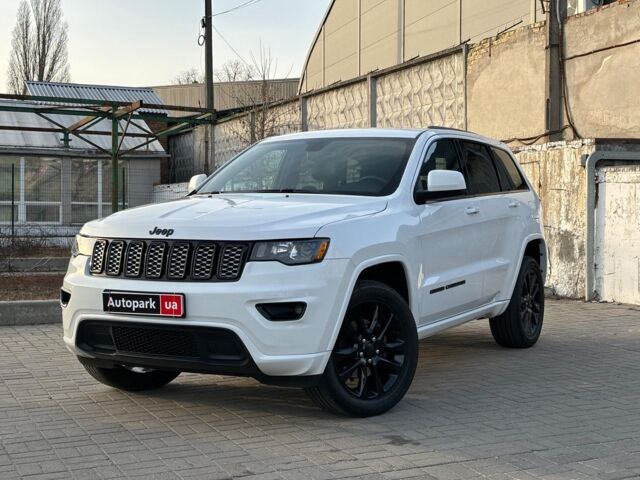 Білий Джип Grand Cherokee, об'ємом двигуна 3.6 л та пробігом 128 тис. км за 22990 $, фото 1 на Automoto.ua