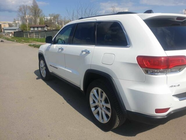 Білий Джип Grand Cherokee, об'ємом двигуна 0.36 л та пробігом 108 тис. км за 25500 $, фото 1 на Automoto.ua