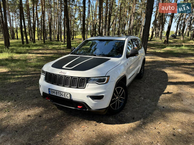 Белый Джип Гранд Чероки, объемом двигателя 3.6 л и пробегом 118 тыс. км за 27500 $, фото 1 на Automoto.ua
