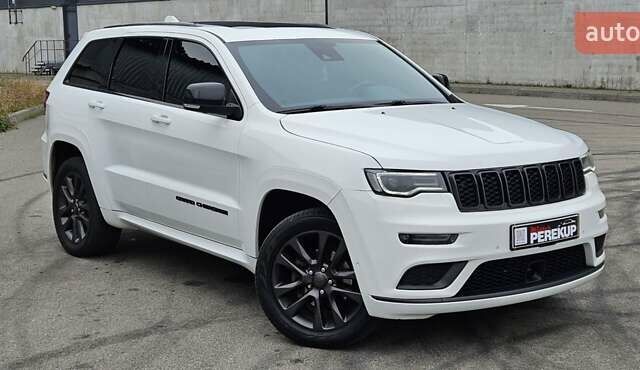 Білий Джип Grand Cherokee, об'ємом двигуна 3.6 л та пробігом 134 тис. км за 26500 $, фото 1 на Automoto.ua