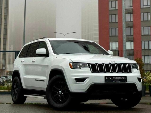 Белый Джип Гранд Чероки, объемом двигателя 3.6 л и пробегом 142 тыс. км за 22500 $, фото 1 на Automoto.ua