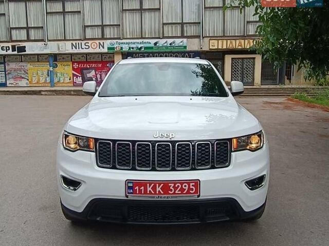 Білий Джип Grand Cherokee, об'ємом двигуна 3.6 л та пробігом 165 тис. км за 22500 $, фото 1 на Automoto.ua