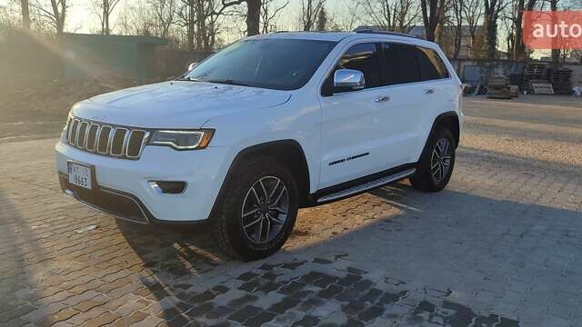 Білий Джип Grand Cherokee, об'ємом двигуна 3.6 л та пробігом 172 тис. км за 26000 $, фото 1 на Automoto.ua